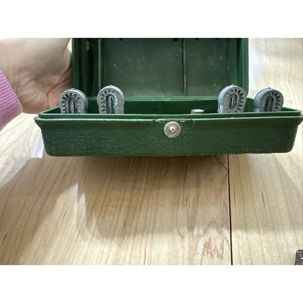 1948 Vintage SINGER Button Holder 160506 Attachment Templates Featherweight 221